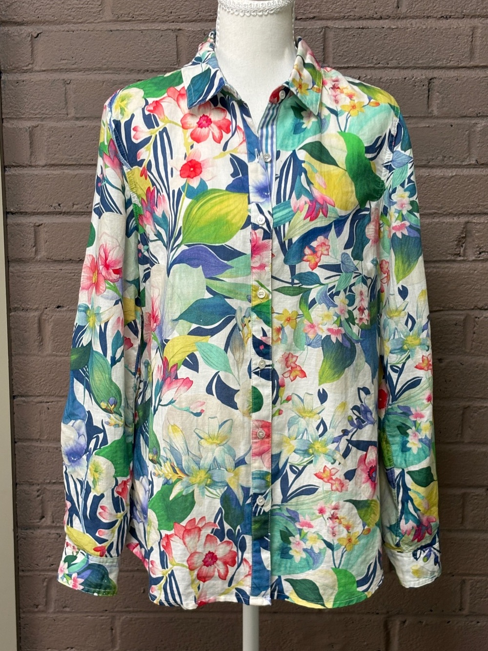 J McLaughlin Floral Button-Front Linen Blend Shirt M